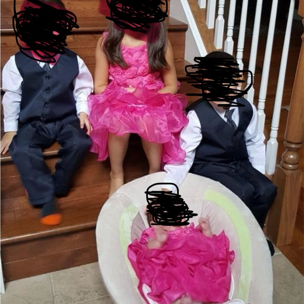 🌺 Fuchsia Princess Pageant Ball Gown w/ Floral Bodice Sz 150 sis match avail 🌺 - Picture 2 of 5